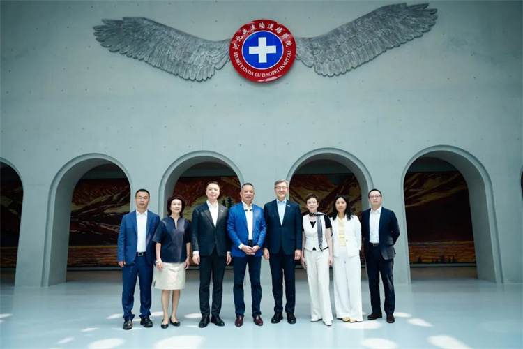 689c50b3f187c.jpg