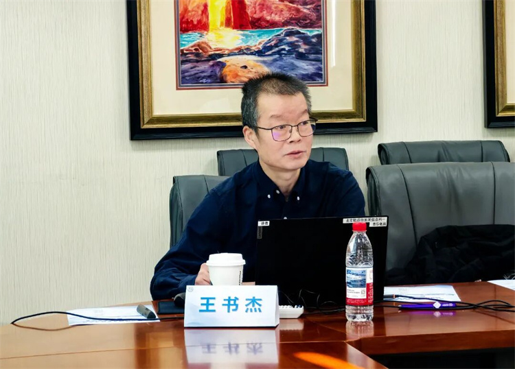 698bf984ab1c8.jpg 698bf984ab1c8.jpg