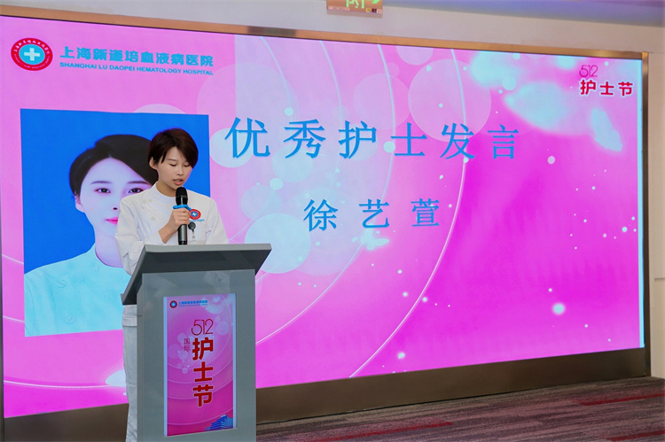 6a0435af17d44.jpg